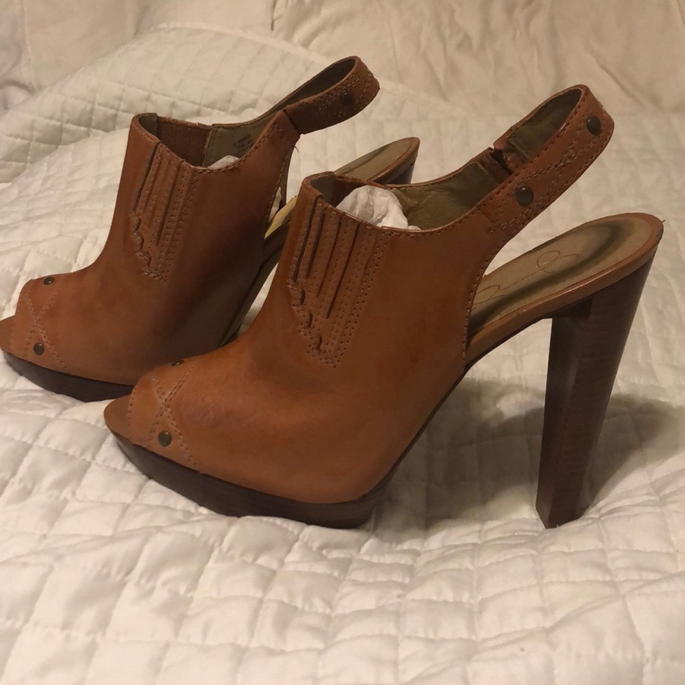 Jessica Simpson booties NEW